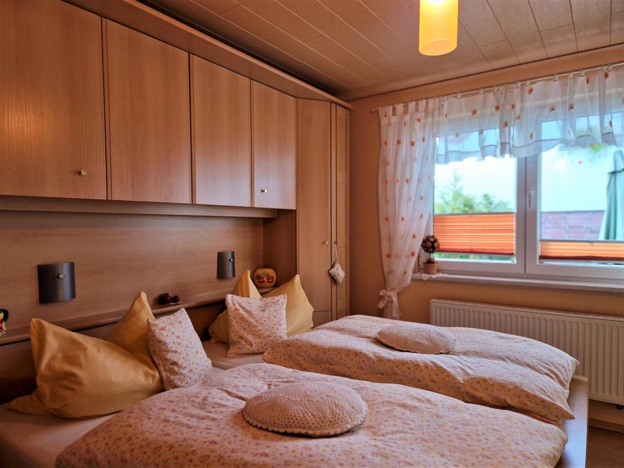Апартаменты Ahlbeck, Ferienobjekt Apfel-Blume-Veilchen Херингсдорф Номер фото