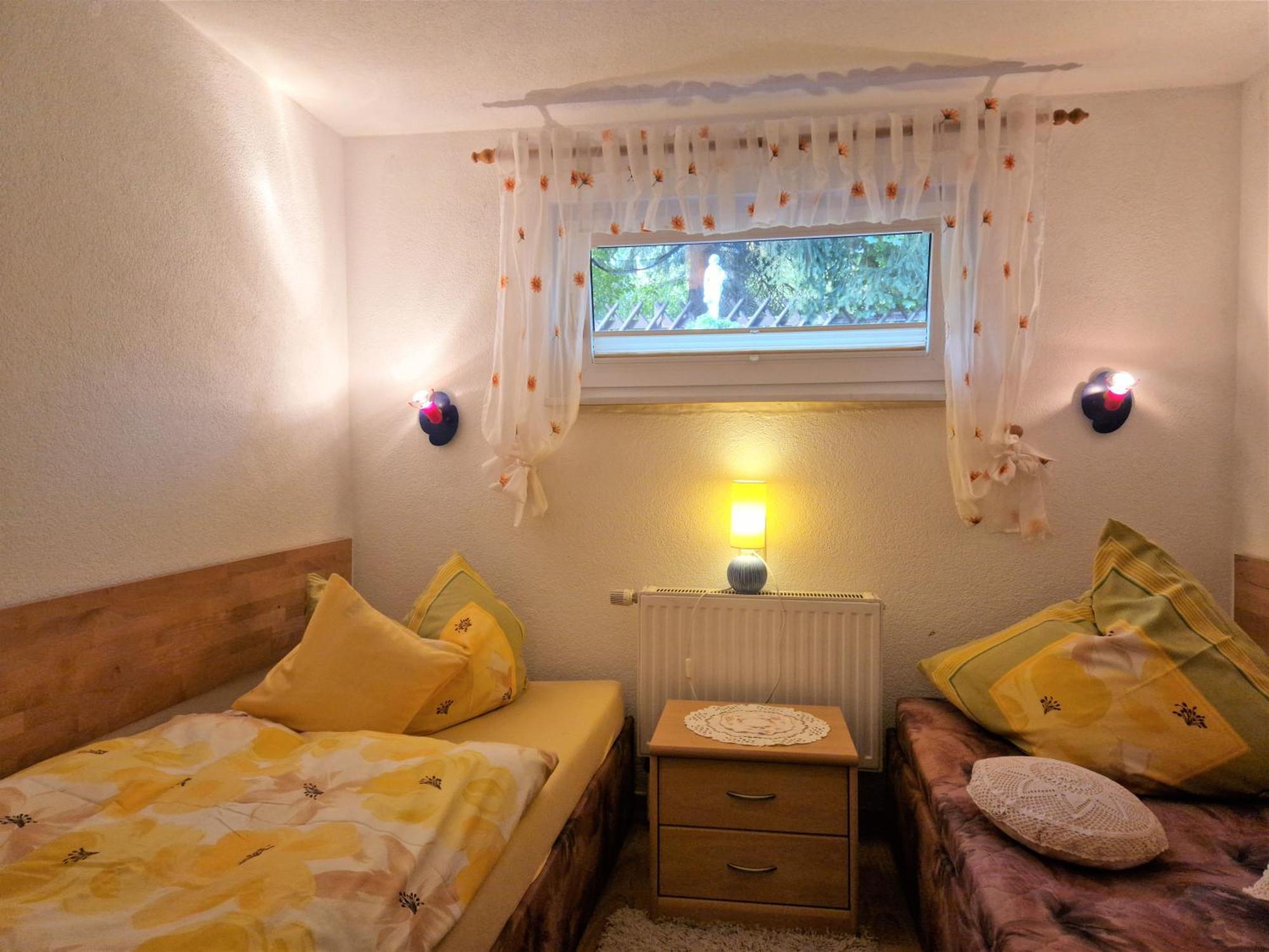 Апартаменты Ahlbeck, Ferienobjekt Apfel-Blume-Veilchen Херингсдорф Номер фото